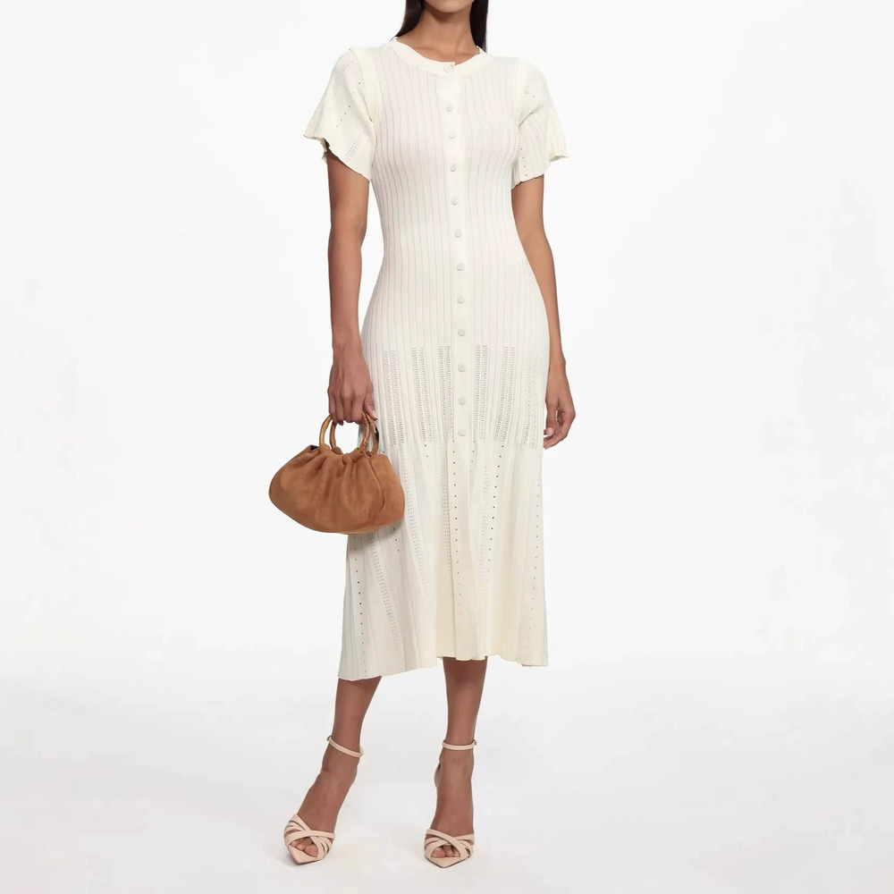 Forever 21 White Knit Slim-Fit Summer Dress Simple Elegant